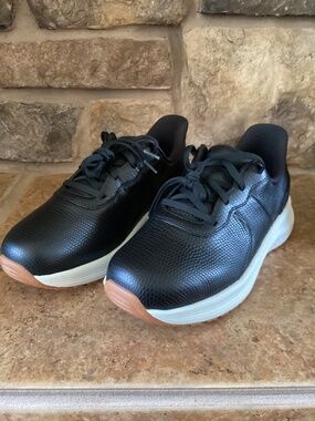 OrthoFeet Stride Women Size 8 Black Sneaker Extra Wide New In Box